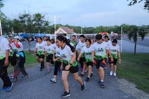 BIB: 
                            <button type="button" onclick="openModal(3628947)" class="btn btn-primary btn-sm float-right btn-popup" data-toggle="modal" data-target=".modal-high-quality">
                        <i class="fas fa-shopping-cart"></i> Add to Cart
                    </button>
                                            <button type="button" onclick="isThisMe(3628947, true)" class="btn btn-success btn-sm float-right btn-popup btn-isme hidden" data-toggle="tooltip" data-placement="bottom" title="นี่คือรูปของคุณใช่ไหม คลิกที่นี่เพื่อเอาเข้าอัลบั้ม">
                        <i class="fas fa-plus"></i> Add to album
                    </button>
                    <button type="button" onclick="isThisMe(3628947, false)" class="btn btn-warning btn-sm float-right btn-popup btn-isnotme hidden">
                        <i class="fas fa-ban"></i> Remove from album
                    </button>